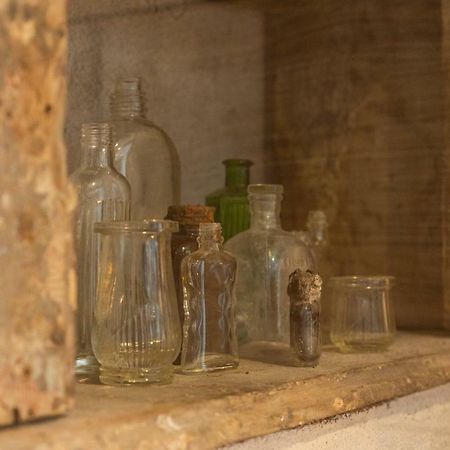 Old Infirmary Aparthotel Устър Екстериор снимка